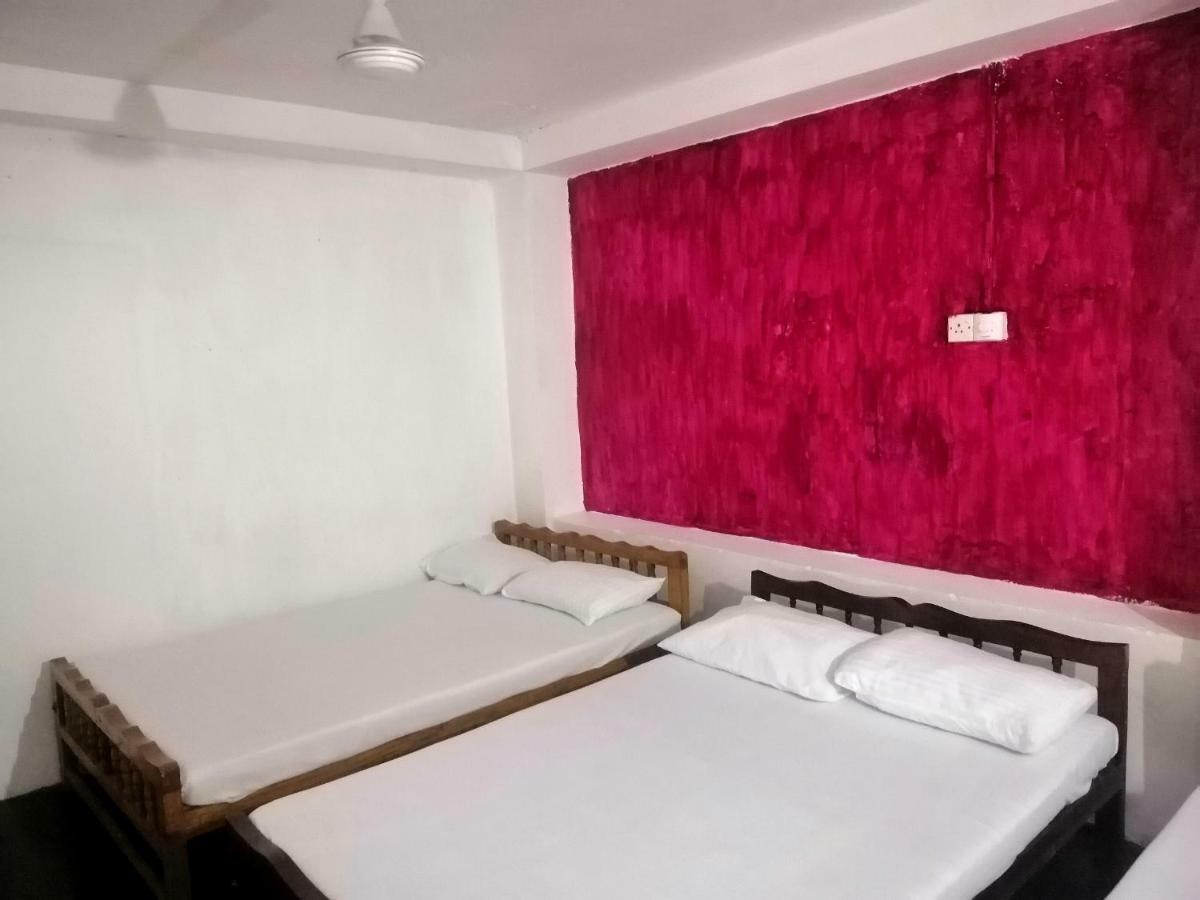 Hostel Mountview كاندي المظهر الخارجي الصورة